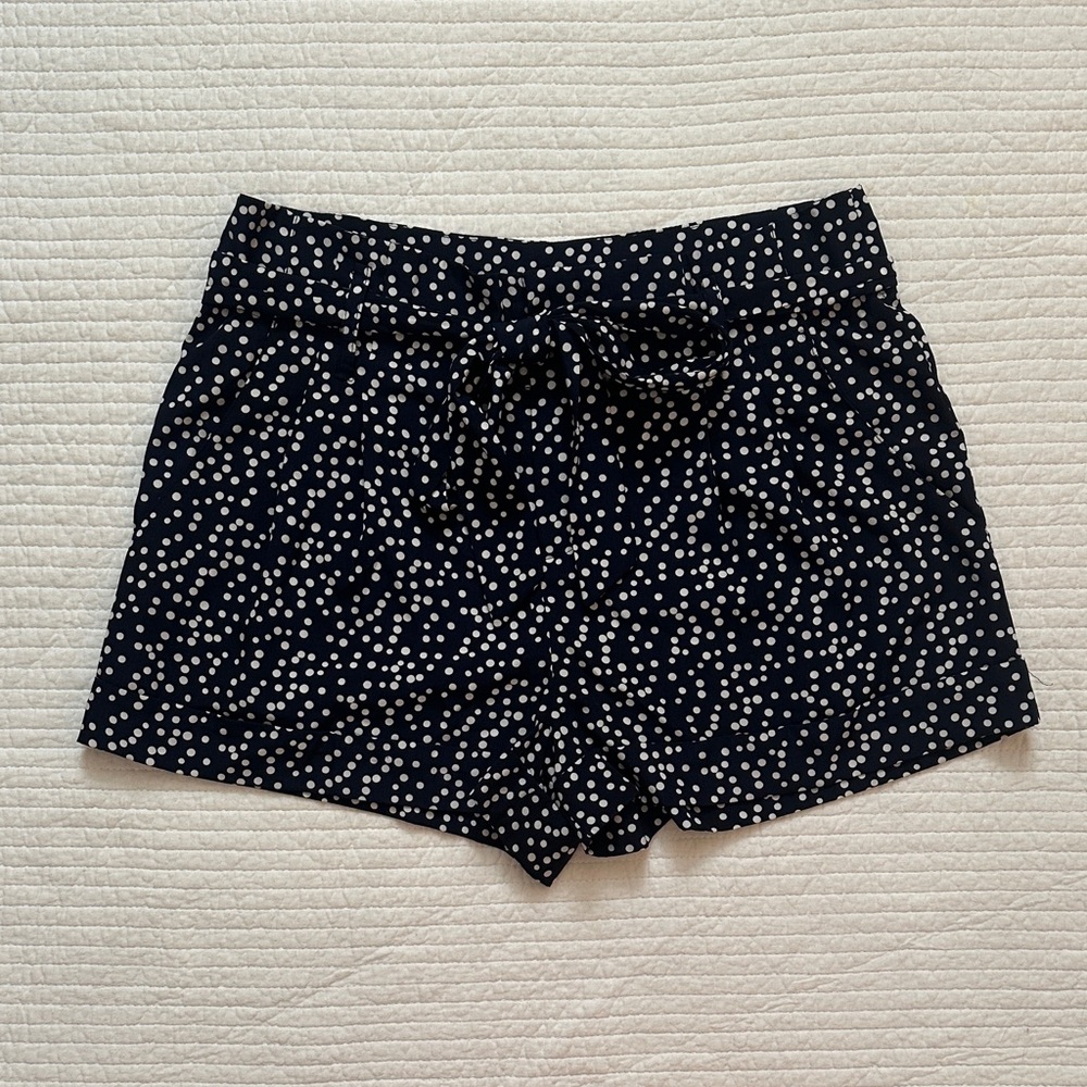 Forever 21 Navy Blue and White Polka Dot Tie-Front Shorts M